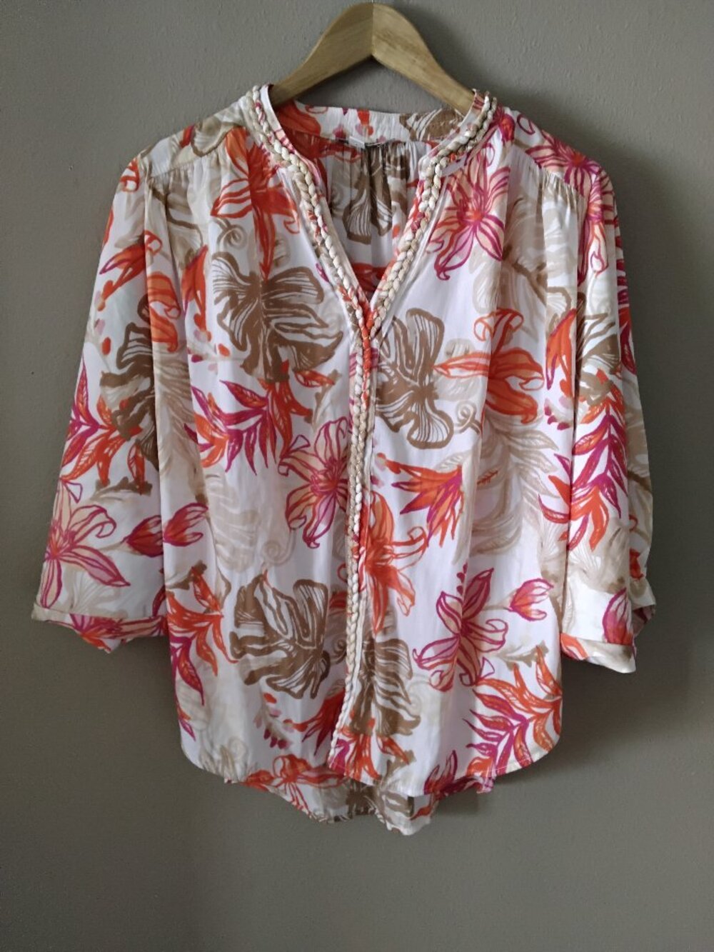 Chico's Floral Print Tunic w/Crochet Trim, Size 1 (large)